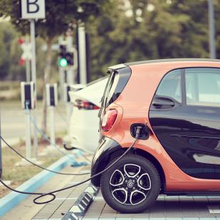 L&#039;ACS prende posizione sulla mobilità elettrica