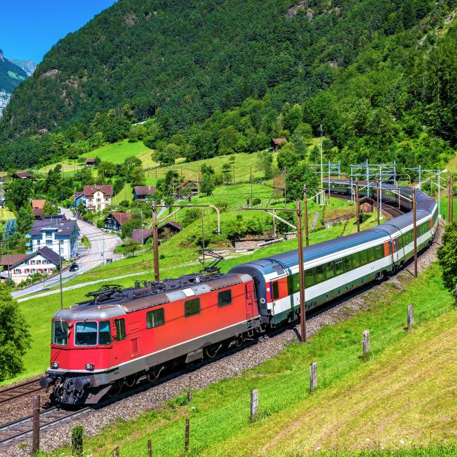 Transfert vers le rail: développement du rail sur les courtes et moyennes distances!