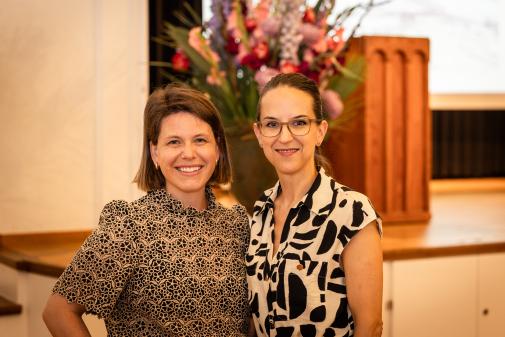Manon Röthlisberger (gauche) et Claudia Kratochvil